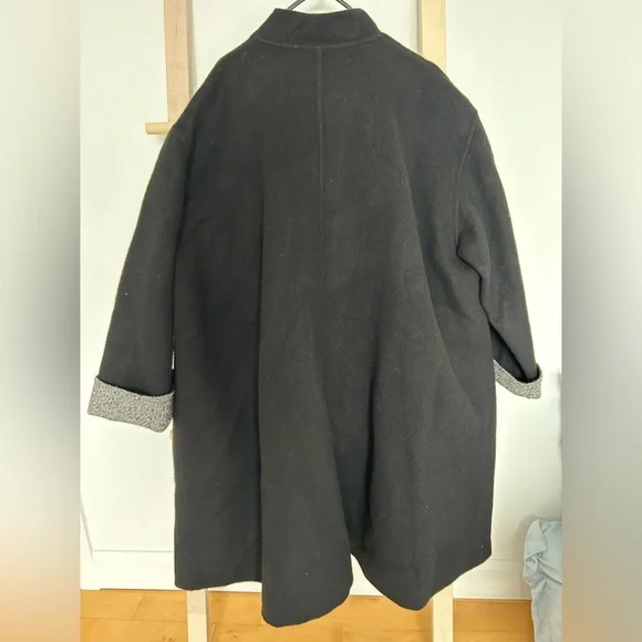 Black Christian Dior Cape Jacket Size 9 - Picture 2 of 5